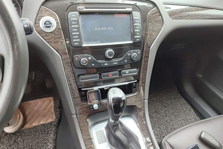 Used Ford Mondeo 2013 2.3L Fashion Edition
