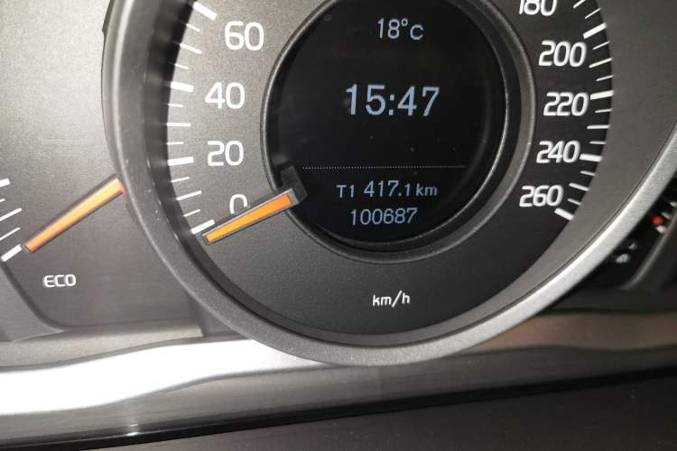 Used Volvo XC60 2014 T5 Zhiyi Edition Odometer Close Up