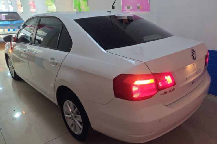 Used Volkswagen Jetta 2015 Value Edition 1.6L Automatic Comfort Version
