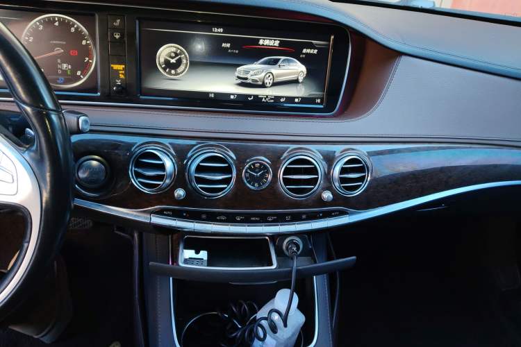 Used Mercedes-Benz S-Class 2016 S 320 L Business Model