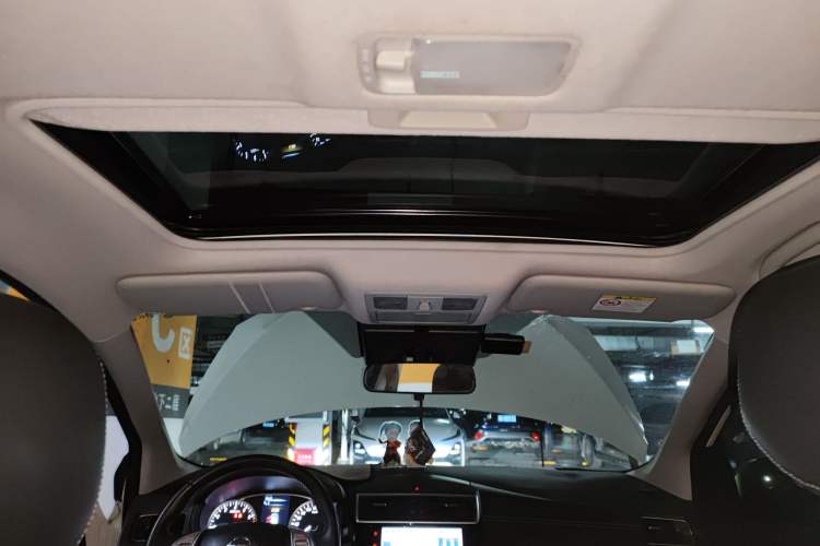 Used Nissan Tiida 2021 1.6L CVT Smart Drive Edition Headliner