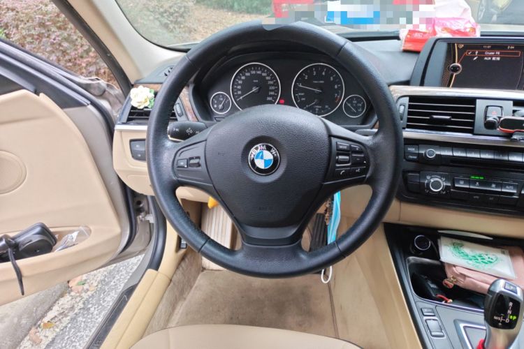 Used BMW 3 Series 2013 320Li Fashion Model
