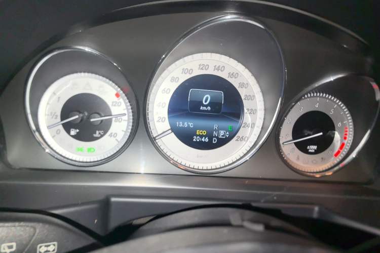 Used Mercedes-Benz GLK-Class 2015 GLK 260 4MATIC Dynamic Edition Ultimate Version
