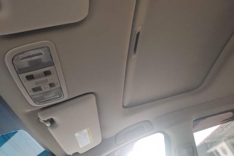 Used Honda Jade 2014 1.8L Automatic Comfort Elite Version 5 Seats
