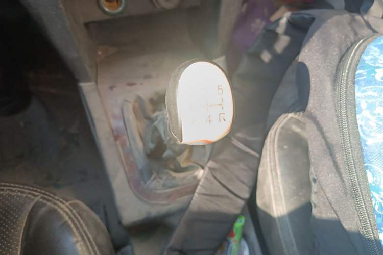 Used Yema F12 2014 1.5L Manual