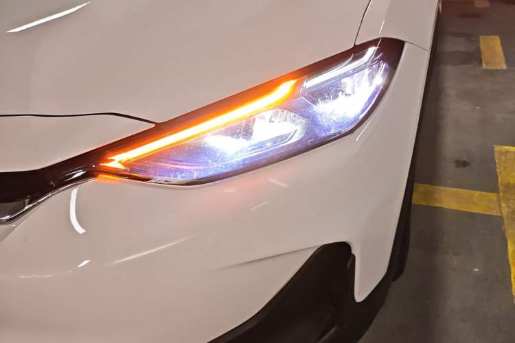 Used Chevrolet Menlo 2022 Starry Edition Left Front Headlight