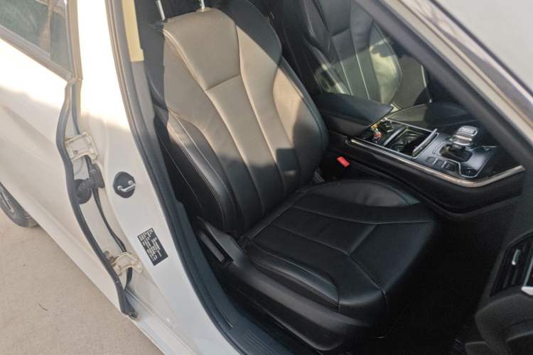 Used Hongqi H5 2020 1.5T DCT Flagship Edition
