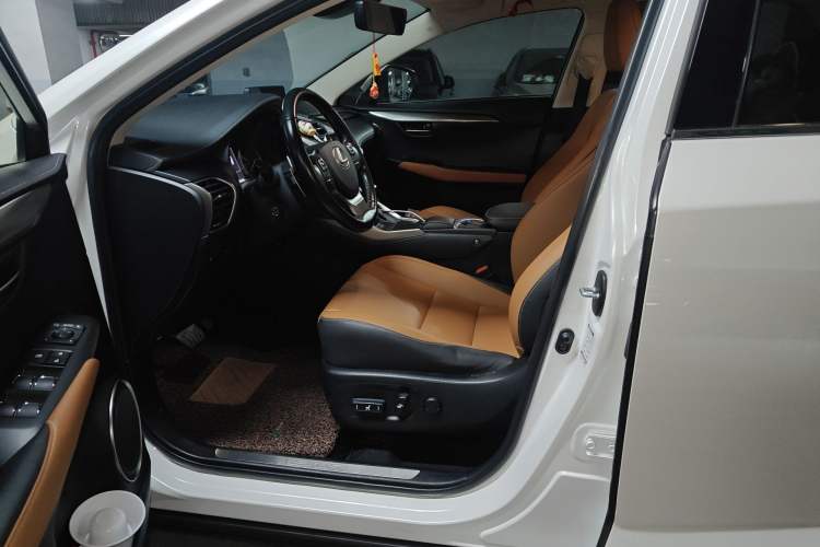 Used Lexus NX 2020 300h Front-Drive FENGSHANG Version China VI Standard Left Front Seat