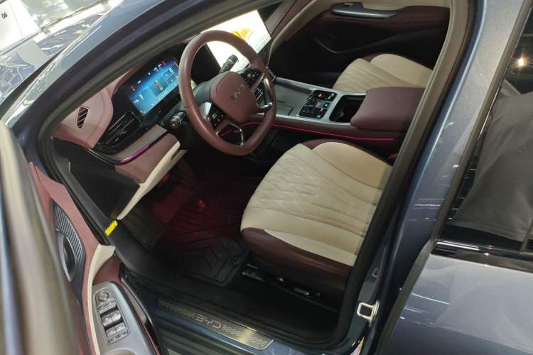 Used BYD Seal 2023 DM-i 1.5T 121km Flagship Model