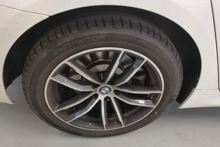 Used BMW 5 Series 2022 Second Facelift 525Li M Sport Package Exterior 5