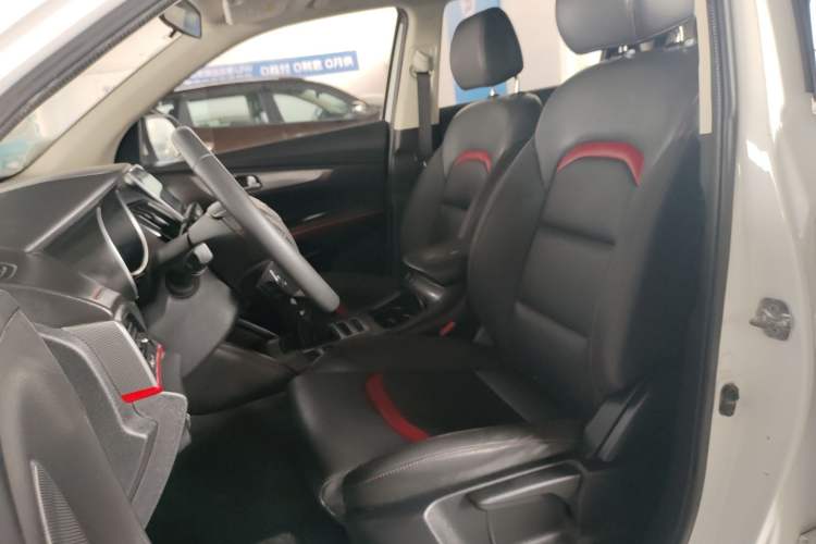 Used CHANGAN CS55 2017 1.5T Manual Colorful Edition