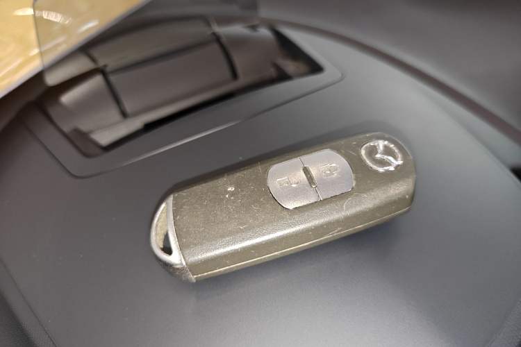 Used Mazda CX-4 2020 2.5L Automatic All-Wheel Drive Blue Sky Fearless Edition Vehicle Key