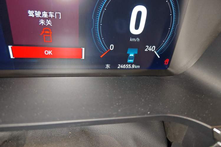 Used Ford F-150 Raptor 2023 3.5T Raptor Odometer Close Up