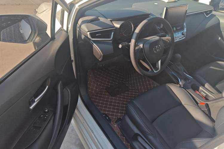 Used Toyota Levin 2019 185T CVT Luxury Edition China VI Standard
