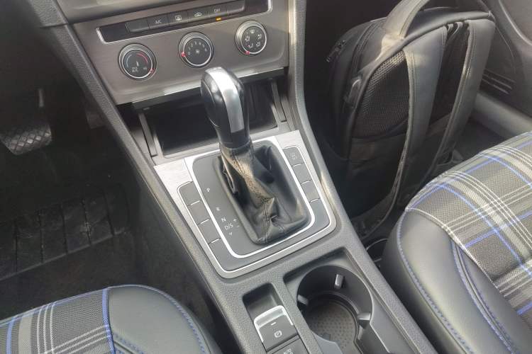 Used Volkswagen Golf 2015 1.4TSI Automatic Comfort Model