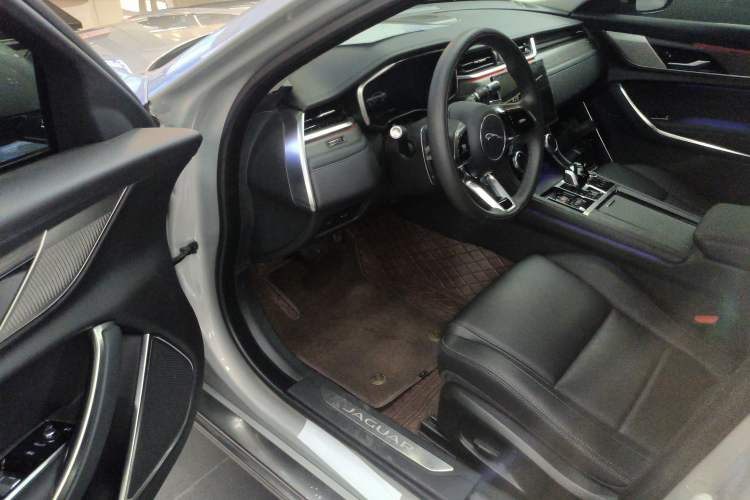 Used Jaguar XFL 2021 XFL 2.0T P200 Two-Wheel-Drive Elite Luxury Edition