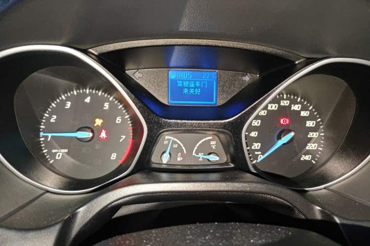 Used Ford Focus 2012 Hatchback 1.6L Automatic Fashion Edition Instrument Cluster