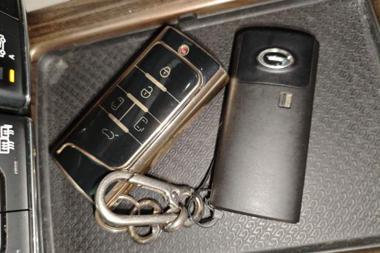 Used GAC Trumpchi M8 2020 390T Deluxe Edition
