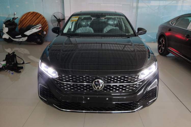 Used Volkswagen Passat 2026 Model, Outstanding 380TSI Xingkong Longteng Edition