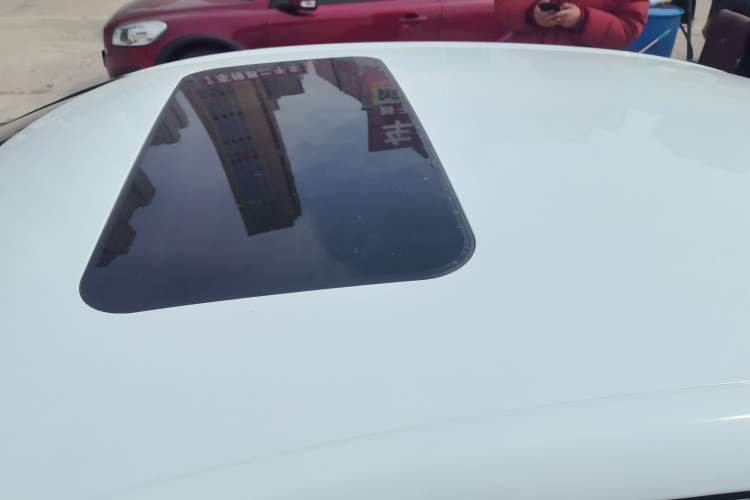 Used Roewe i6 MAX 2020 300TGI Automatic Sporty Cool Edition