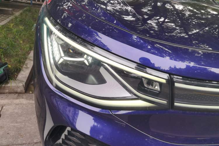 Used Volkswagen ID.6 X 2022 ZhiXiang Pure Long-Range Edition Right Front Headlight