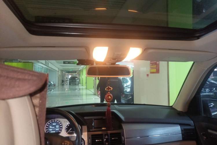 Used Mercedes-Benz GLK-Class 2011 GLK 300 4MATIC Fashion Model Headliner