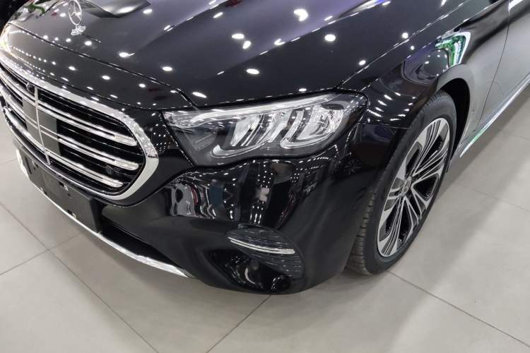 Used Mercedes-Benz E-Class New Energy 2024 E 350 e L Plug-in Hybrid Sedan Left Front Headlight