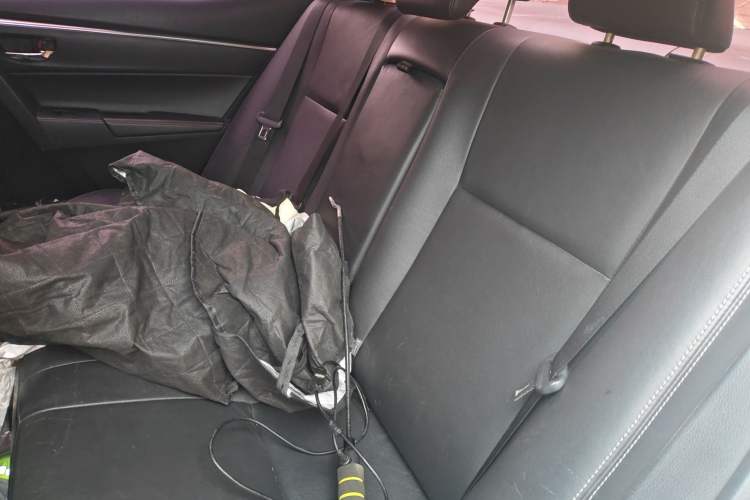 Used Toyota Corolla 2016 Dual-Engine 1.8L E-CVT Luxury Edition