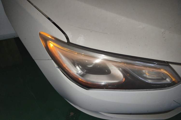 Used Buick GT 2015 15N Automatic Elite Version Right Front Headlight