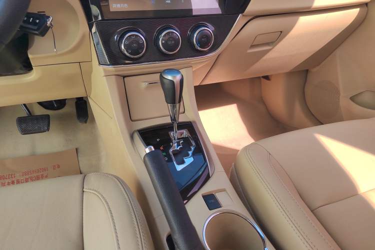 Used Toyota Corolla 2014 1.6L CVT GL-i Leather Edition