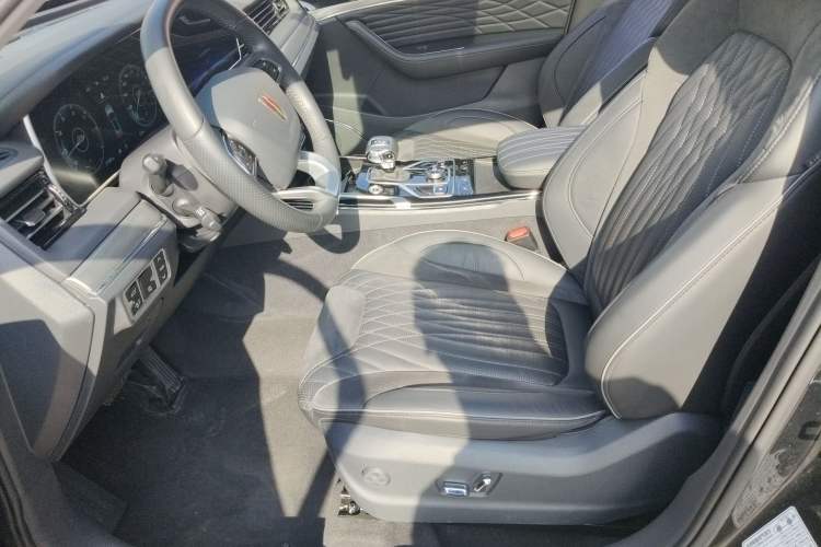 Used Hongqi HS5 2022 Revised Version 2.0T Smart Connect Flagship Edition Left Front Seat