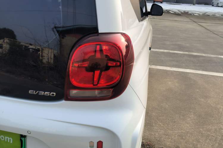 Used Roewe Clever 2022 311km QiQi BoBo Edition Exterior 3