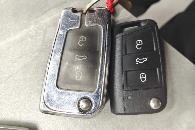 Used Skoda Octavia 2019 TSI280 DSG Luxury Edition Station Wagon China VI Standard
