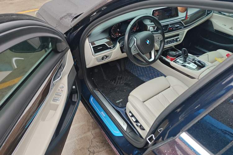 Used BMW 7 Series 2019 730Li Luxury Package
