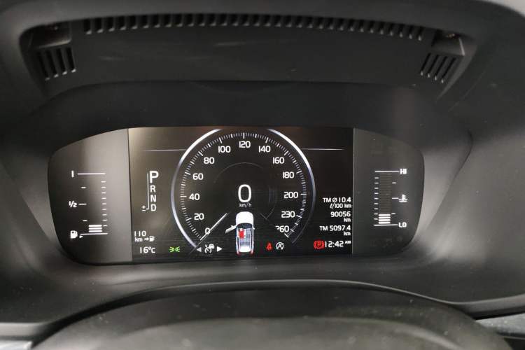 Used Volvo XC60 2021 T5 4x4 Smart Luxury Edition