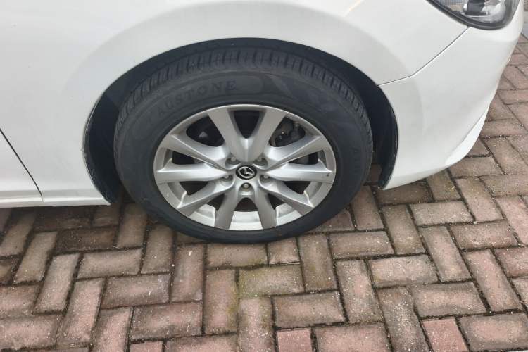 Used Mazda Atenza 2015 2.0L Blue Sky Luxury Edition Right Front Wheel Hub