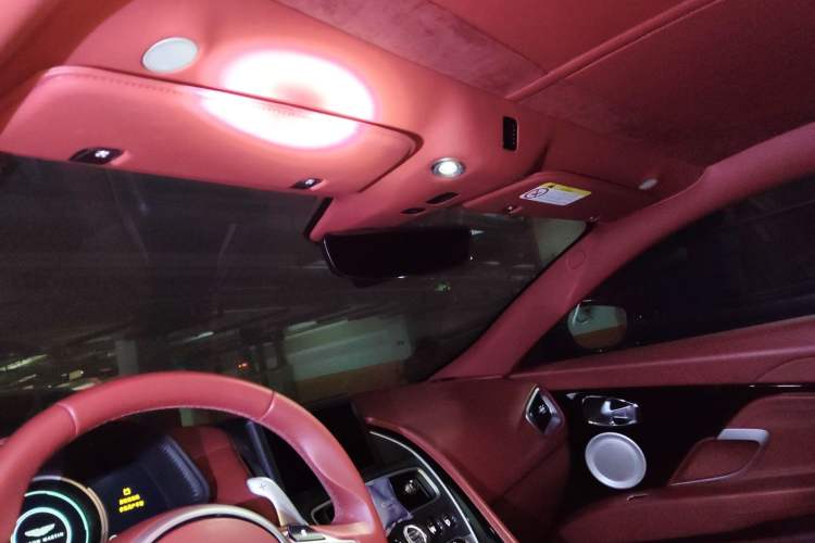 Used AstonMartin DB11 2016 5.2T First Edition
