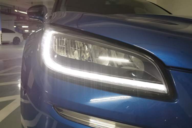 Used Lincoln Corsair 2020 2.0T Two-Wheel Drive Luxury Edition
