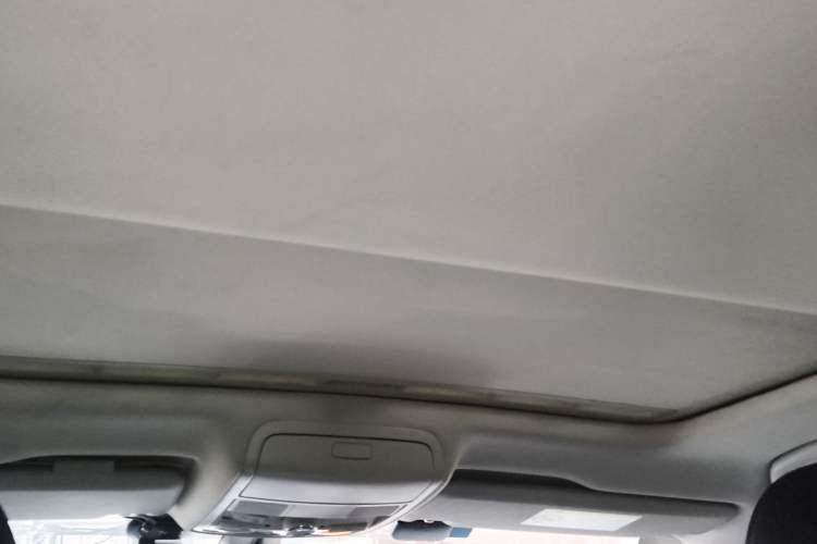 Used Volkswagen Passat 2014 1.8TSI DSG Prestige Navigation Edition Headliner