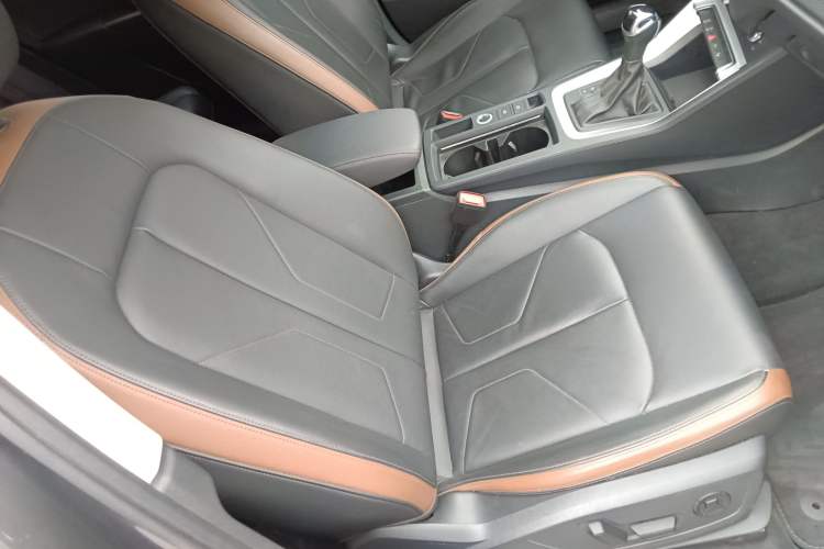 Used Audi Q3 2022 35 TFSI Fashionable and Elegant Model Right Front Seat