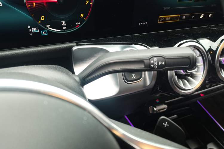 Used Mercedes-Benz GLB 2022 GLB 220 Fashion Model