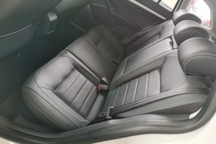 Used Volkswagen Gran Lavida 2017 1.6L Automatic Comfort Edition
