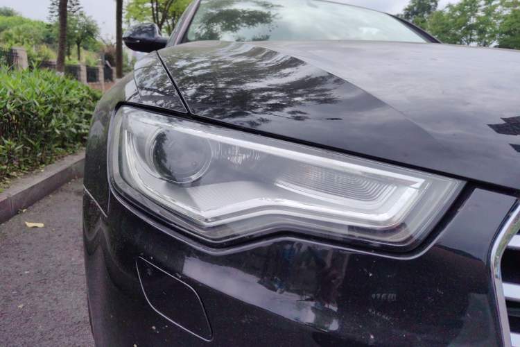 Used Audi A6L 2014 TFSI Standard Model Right Front Headlight