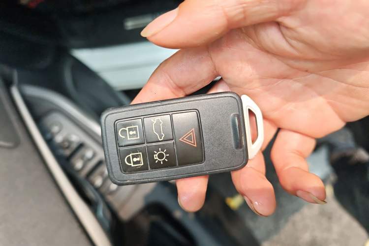 Used Volvo V40 2016 T3 Zhiyi Edition