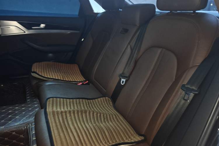 Used Audi A8 2016 A8L 45 TFSI quattro Comfort model
