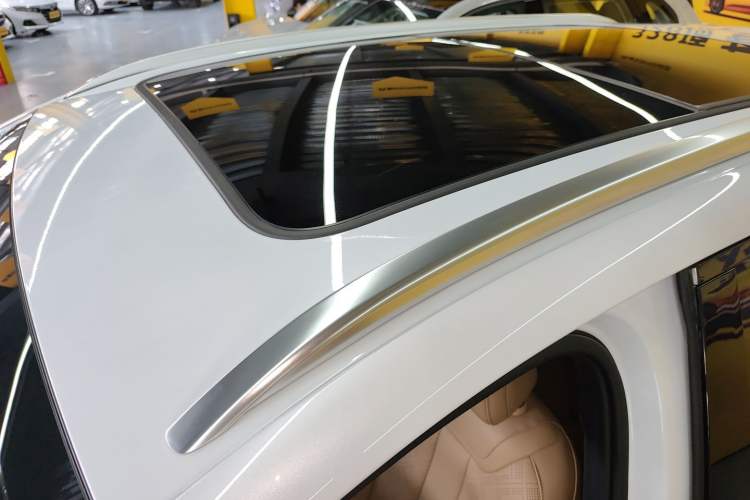 Used BYD Song L DM-i 2024 112 km Leading Edition Roof