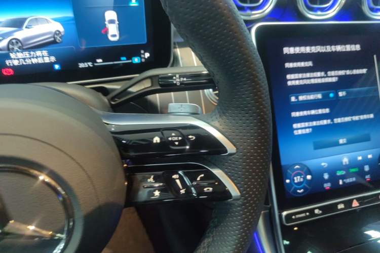 Used Mercedes-Benz C-Class 2024 Facelifted C-Class 260 L Night Edition Sports Version Gear Lever