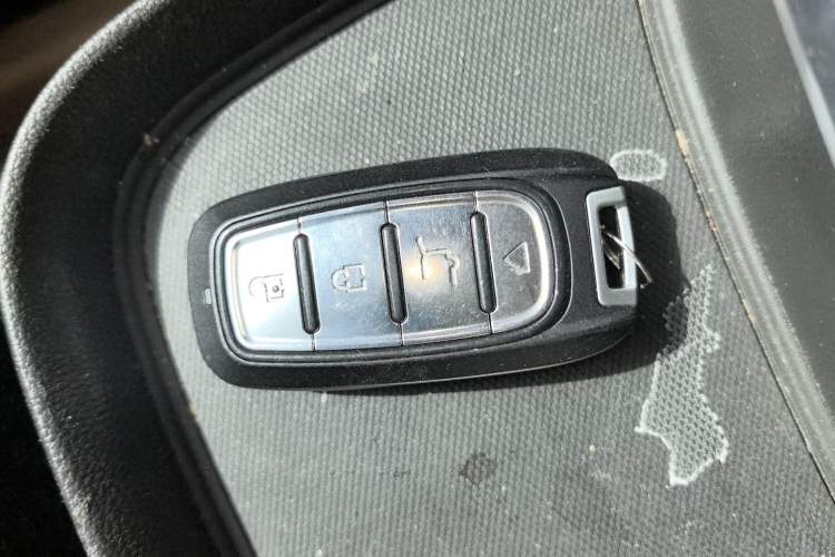 Used Buick GL8 2017 ES 28T Flagship Model China V Standard
