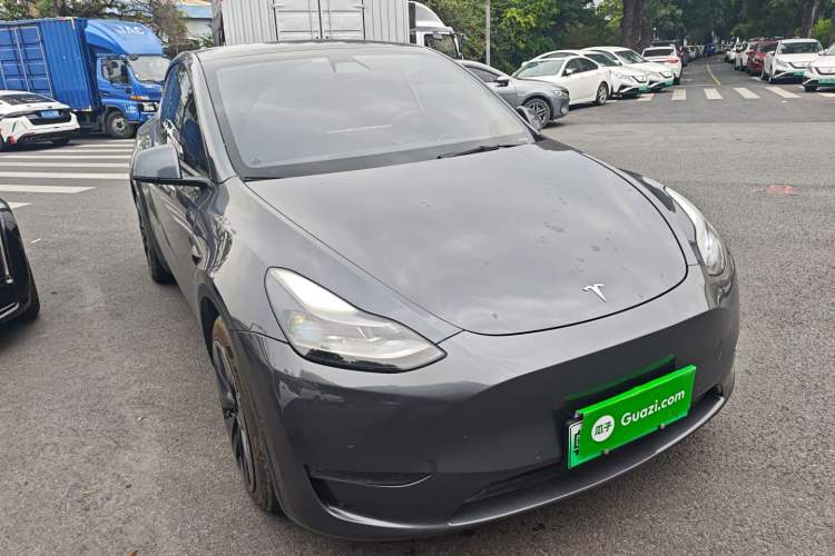 Used Tesla Model Y 2021 Long-Range All-Wheel-Drive Version 3D7