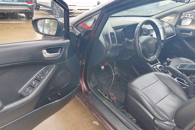 Used Kia K3 2016 1.6L Manual GL